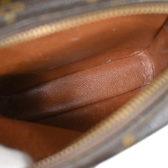 Auth LOUIS VUITTON Amazon Crossbody Shoulder Bag Monogram Leather - Picture 5 of 16